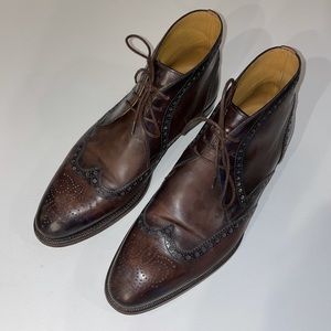 Magnanni Leather Wingtip Boots